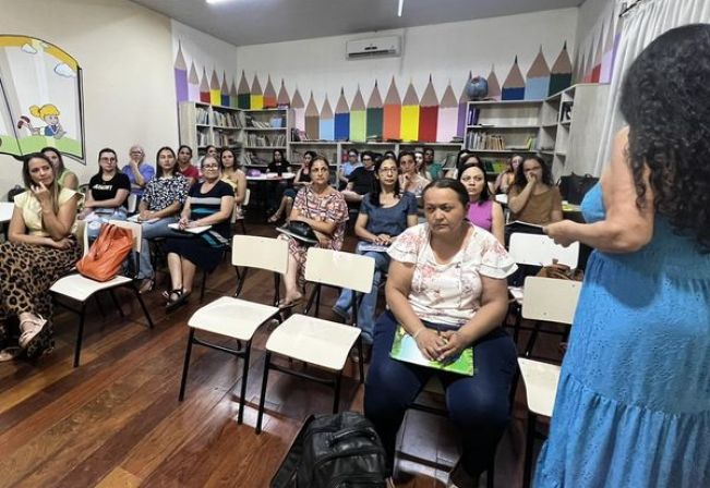 Echaporã e Oscar Bressane participam de implementação de projeto nacional sobre educação.